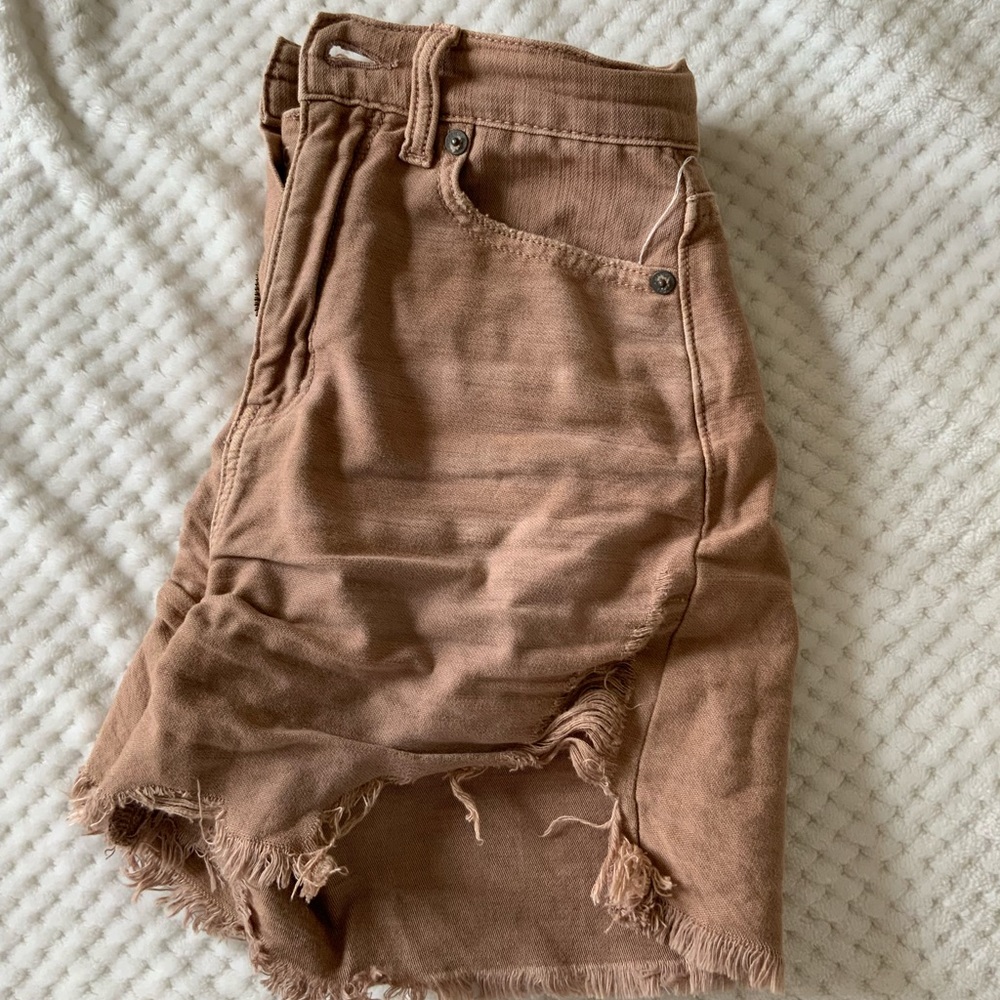 American Eagle pink shorts
